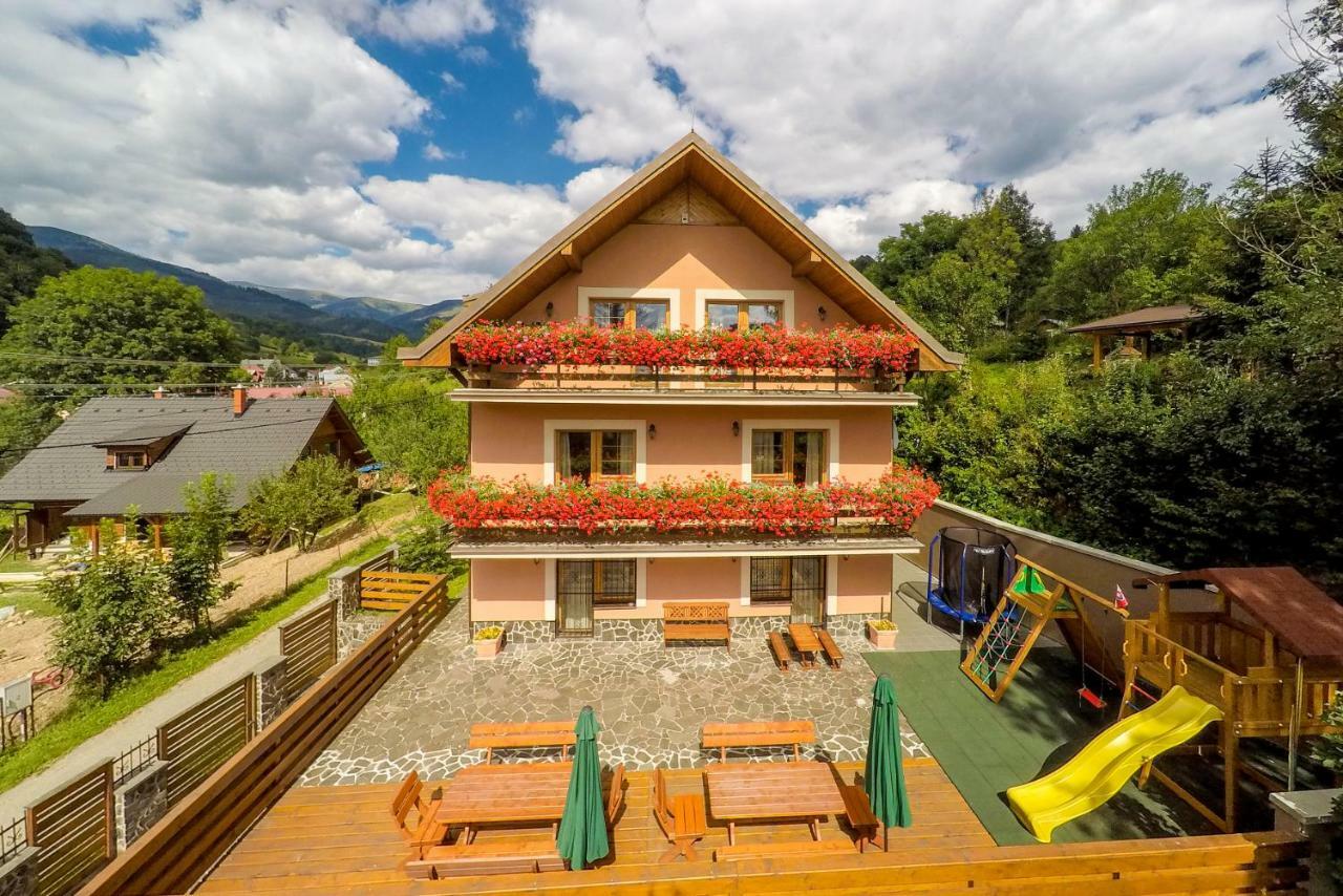 Holiday Home Skalka Mýto pod Ďumbierom Екстериор снимка