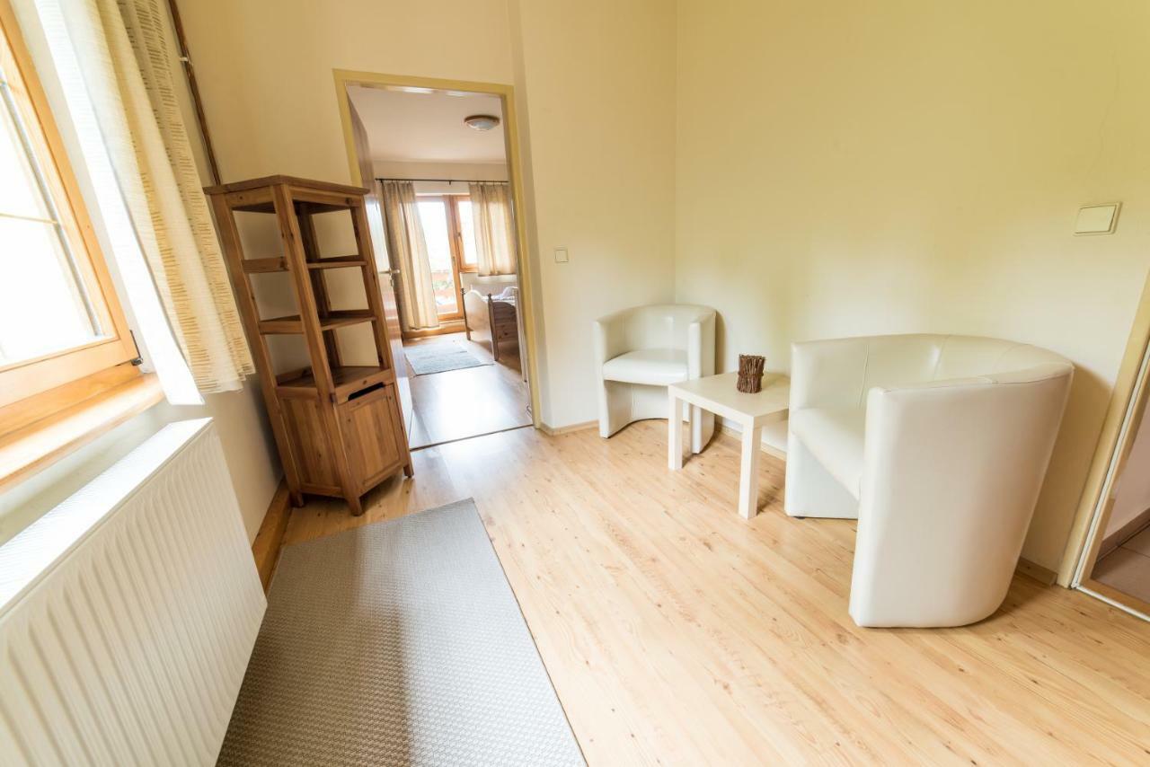 Holiday Home Skalka Mýto pod Ďumbierom Екстериор снимка